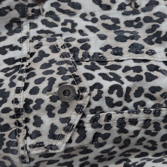 NEVER WORN Pistola Naya Leopard Print Boyfriend Denim Jacket - Picture 5 of 5